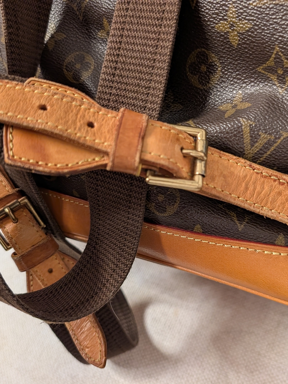 Louis Vuitton Montsouris GM Monogram Backpack Vintage - Picture 8 of 17